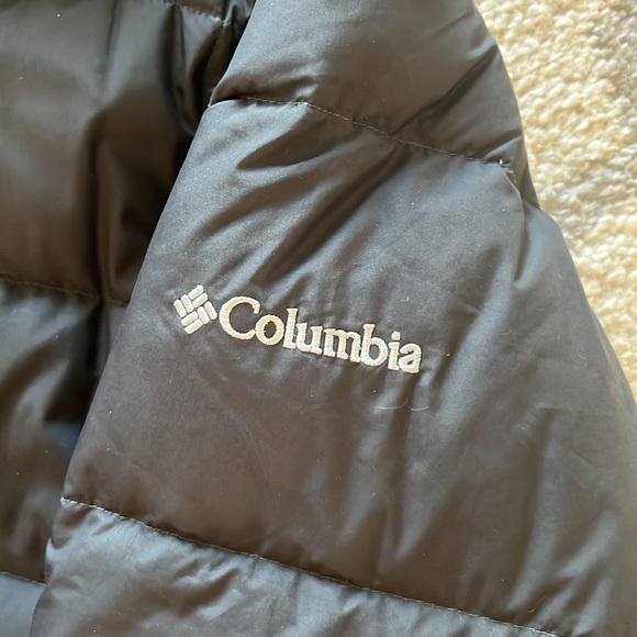 Columbia puffy winter jacket - Picture 2 of 10